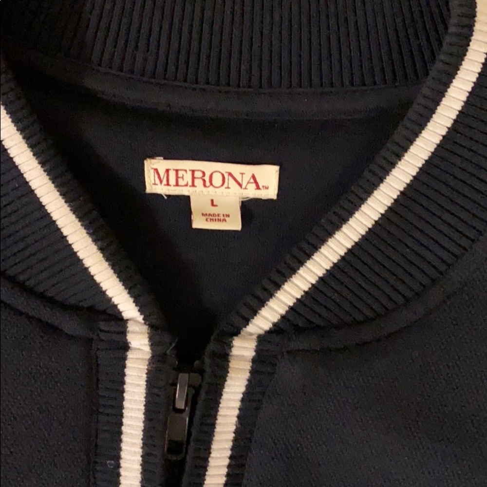 Sweater - Picture 3 of 5